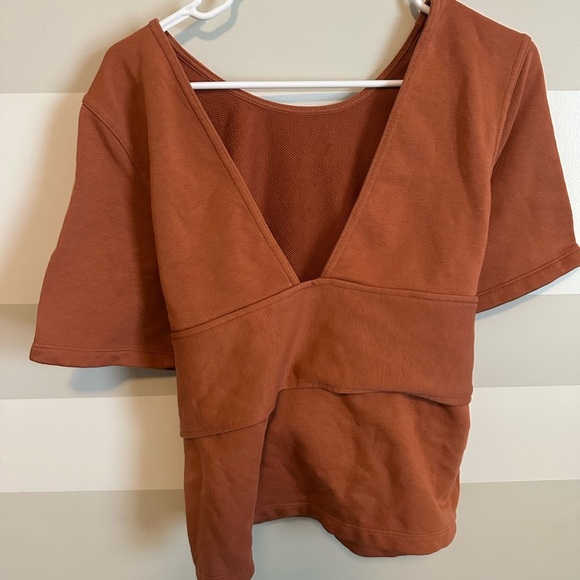Nike Studio Short Sleeve Wrap Top Yoga in Terra Cotta - Picture 7 of 8